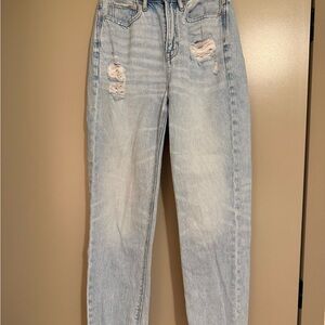 American Eagle Outfitters Light Blue Boyfriend Jeans